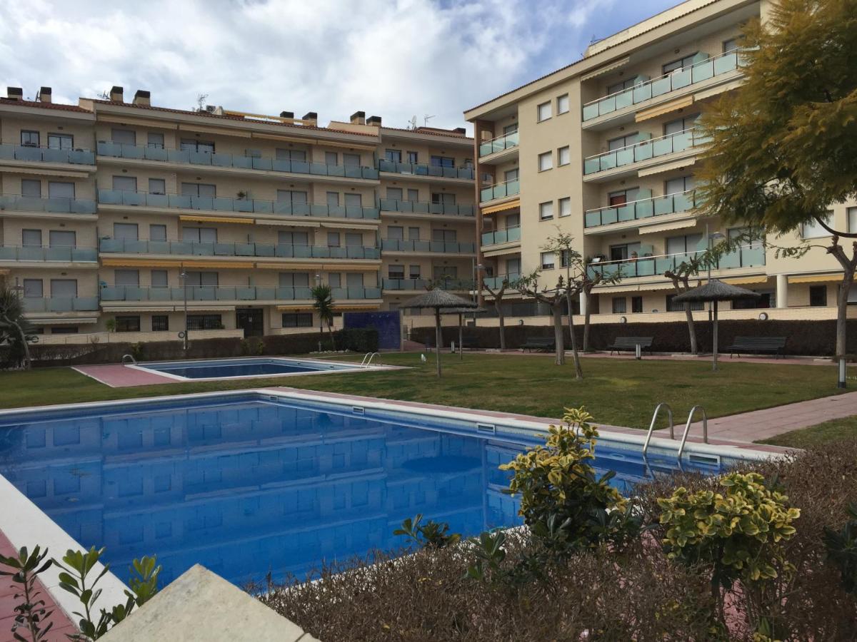 Vicmar Home Apartment I - Hizvo