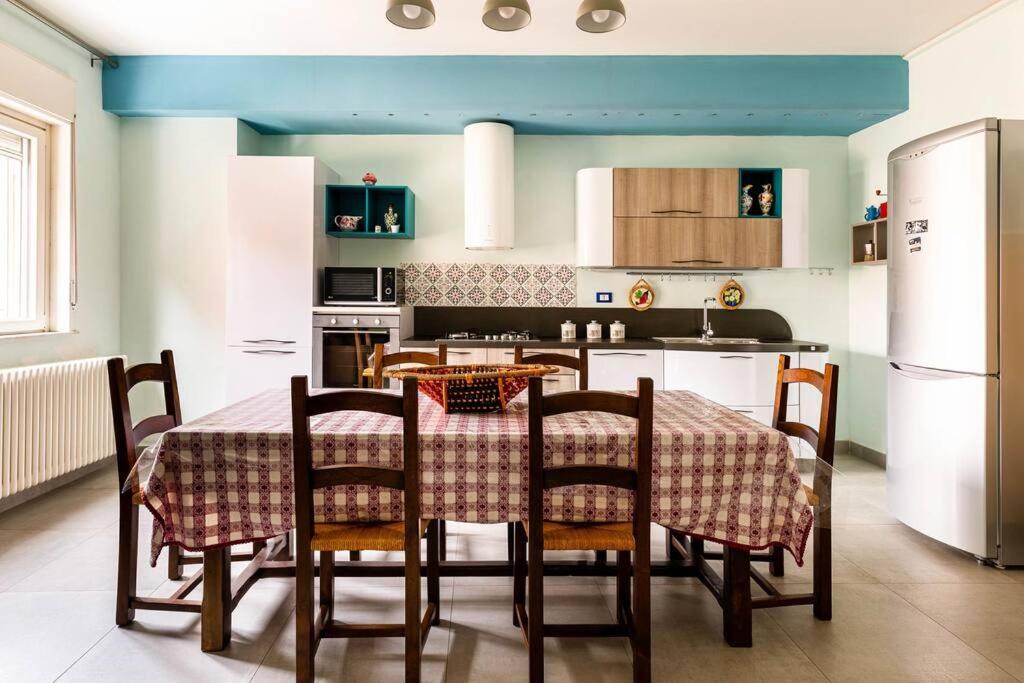 Palermo old style - Boutique apartment with terrace in center city - Hizvo