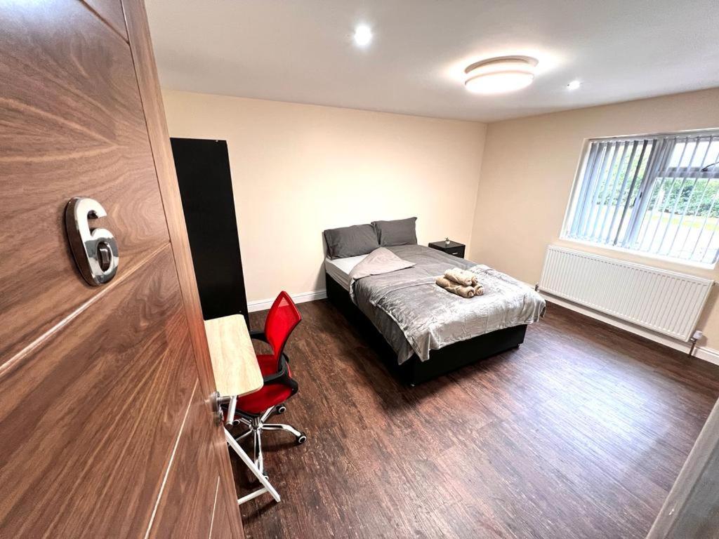 Nines of Elegance At Castle Road - Housity