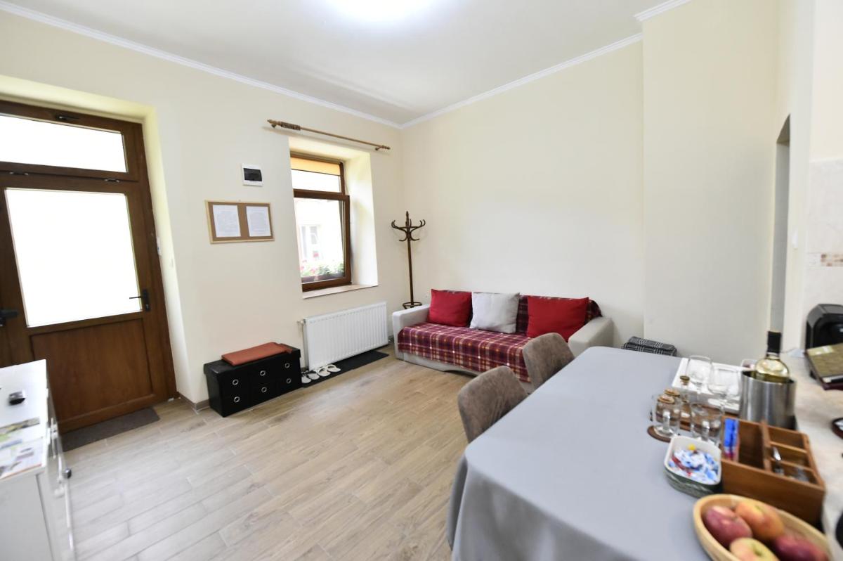 BLISS HOUSE Oradea - Housity
