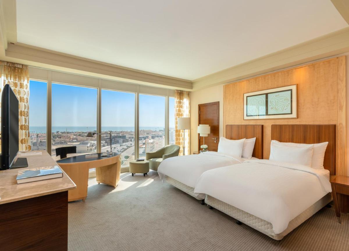 Suitetrails - Mövenpick Hotel Al Khobar