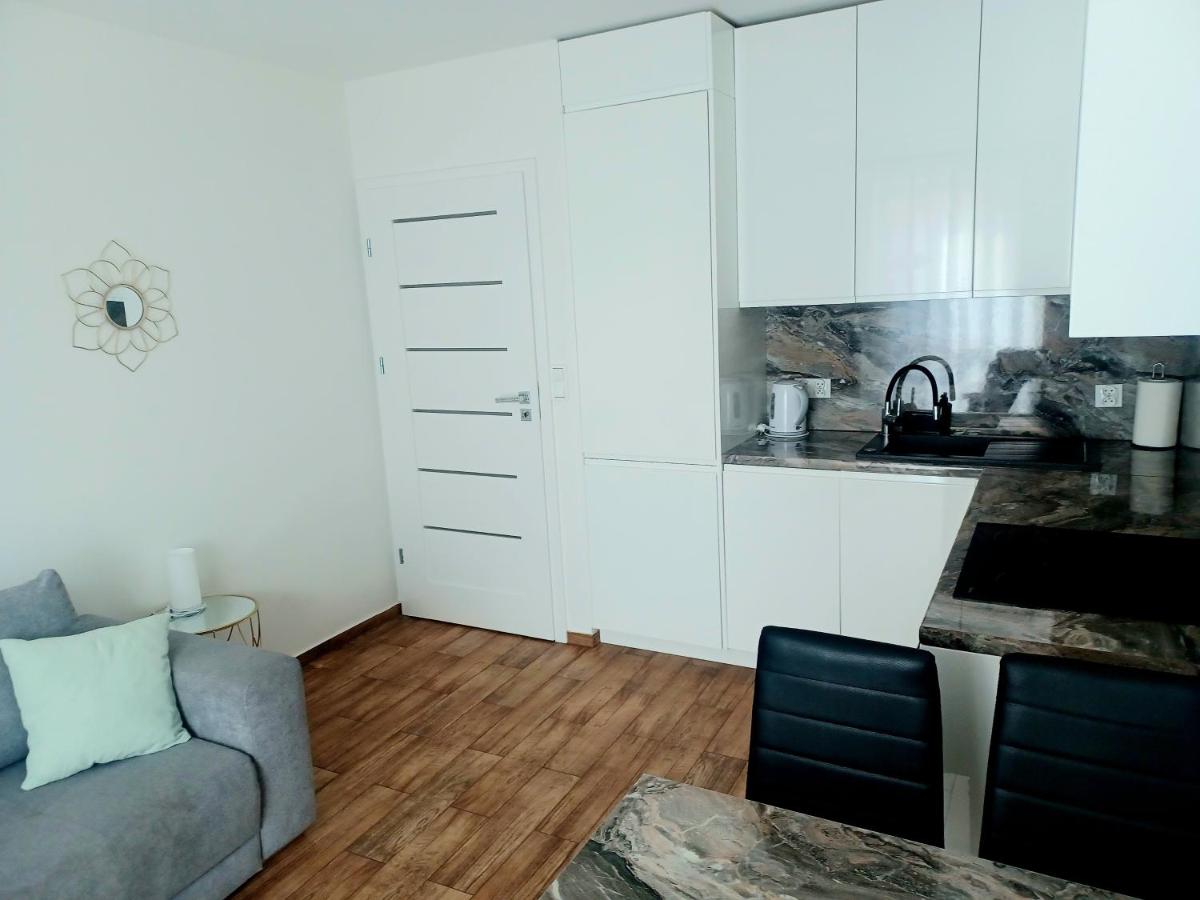 AJP Apartament Szczecin Dąbie - Housity