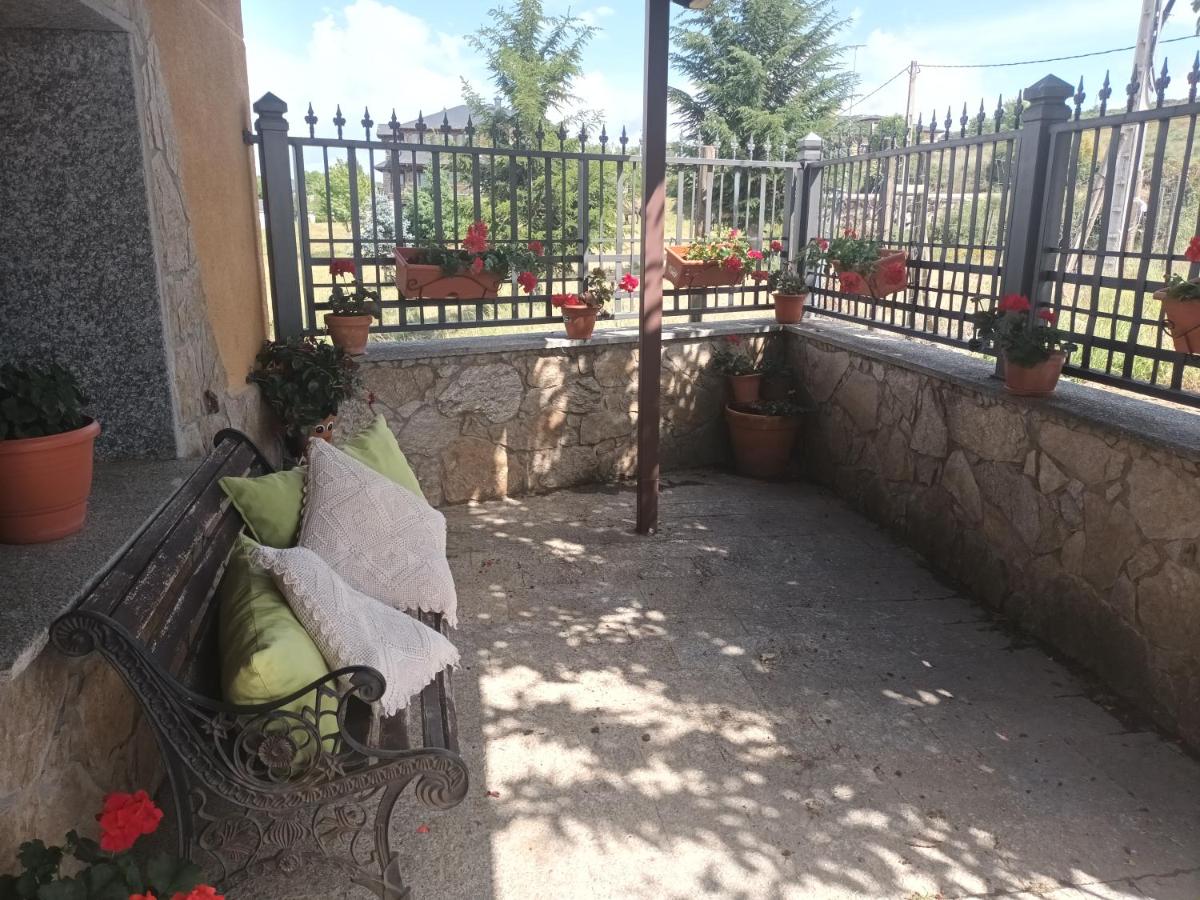 Suitetrails - La Artesonada casa con finca (Puebla de Sanabria).