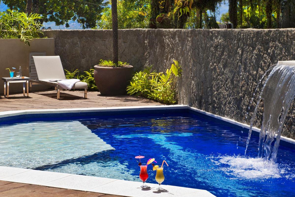 Abayomi Hotel - Housity