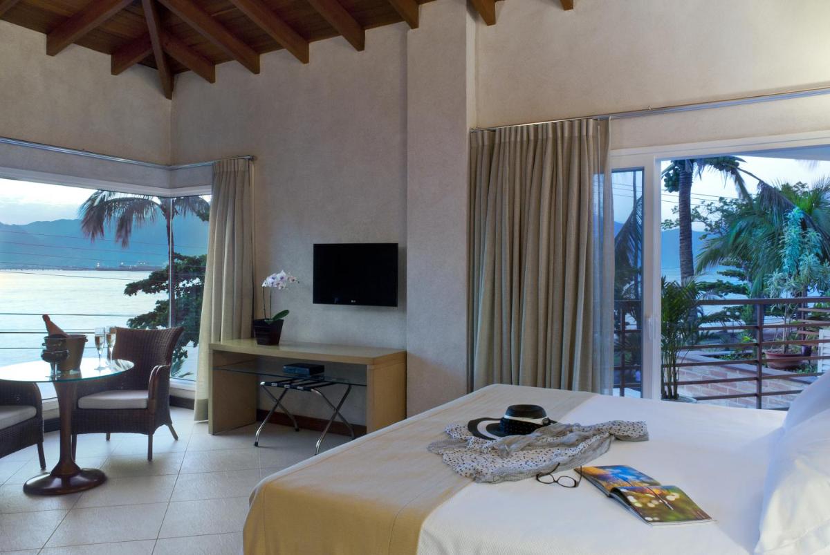 Abayomi Hotel - Housity