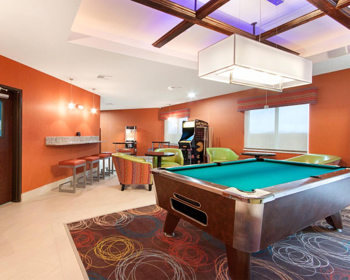MainStay Suites Hobbs - Housity