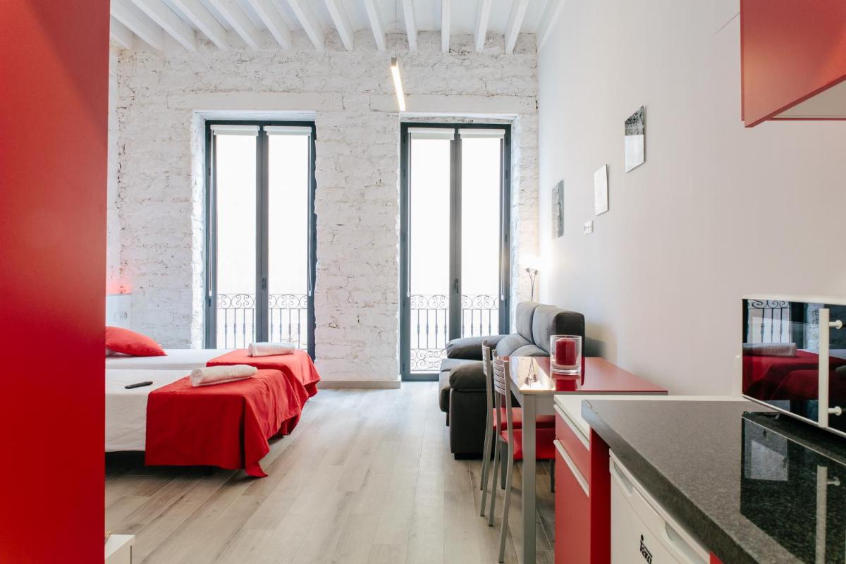 Apartamentos Tito San Nicolas - Housity