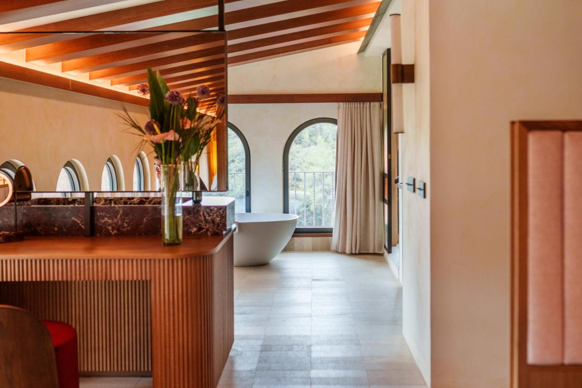 Imagen de la galería de Gran Hotel Mas d'en Bruno, en Gratallops