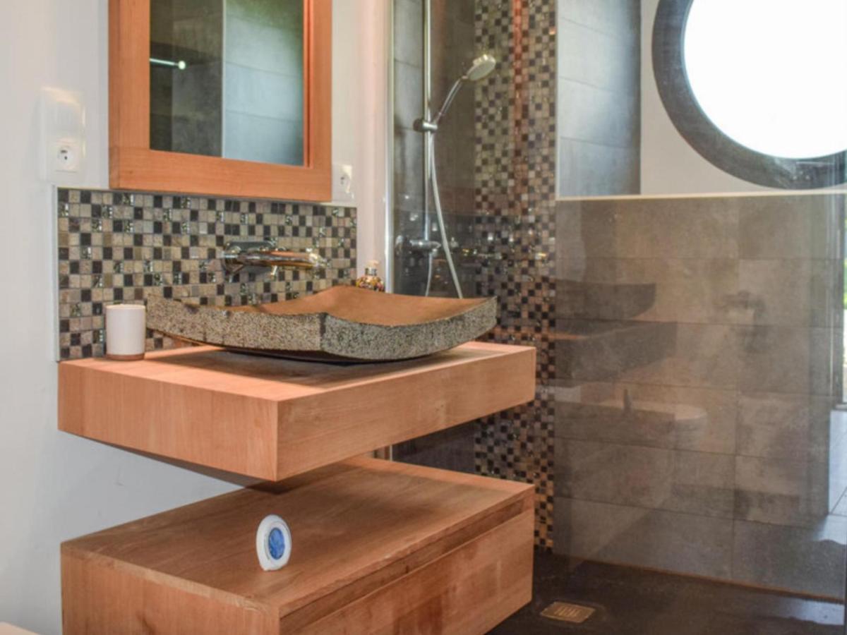 Suitetrails - La longère d'Adèle Gîte de charme avec jacuzzi