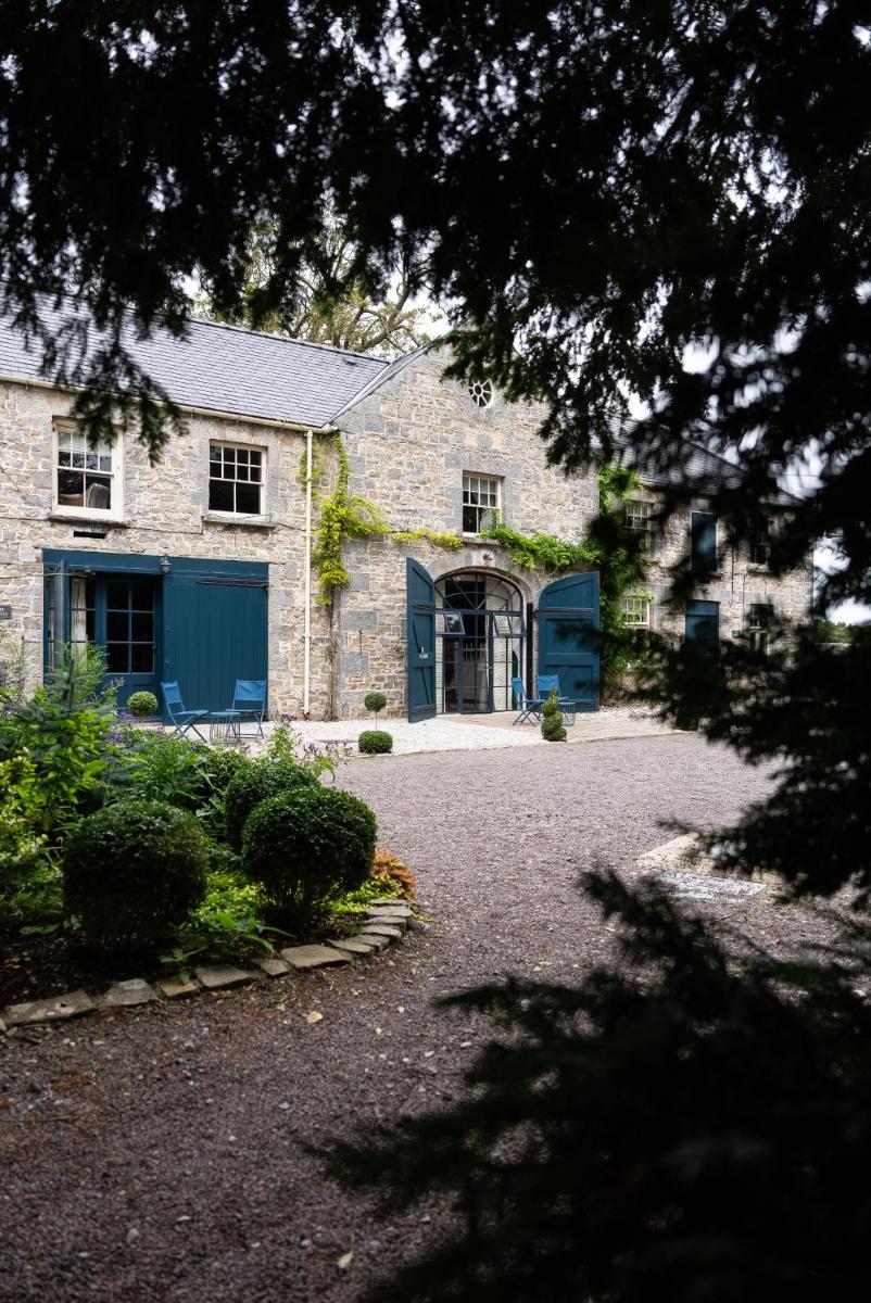 Gileston Manor-Self catering - Housity