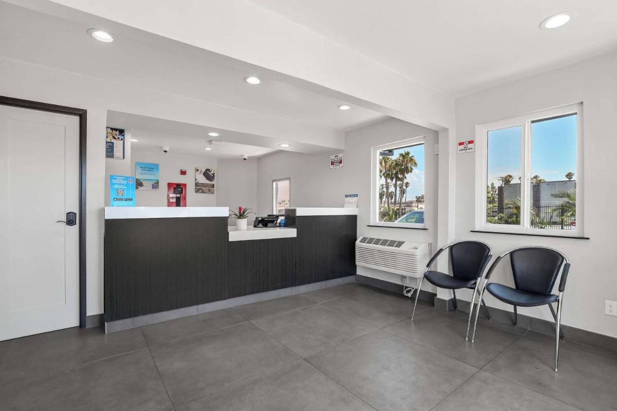 Motel 6-Escondido, CA - Housity
