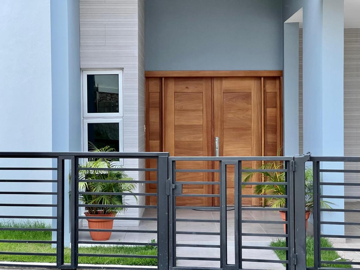 Casa privada - Centro del pueblo. - Housity