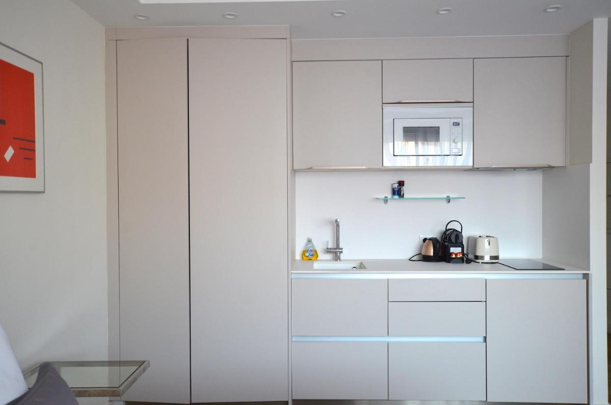 Studio Cannes Grand Hôtel Eider - Housity