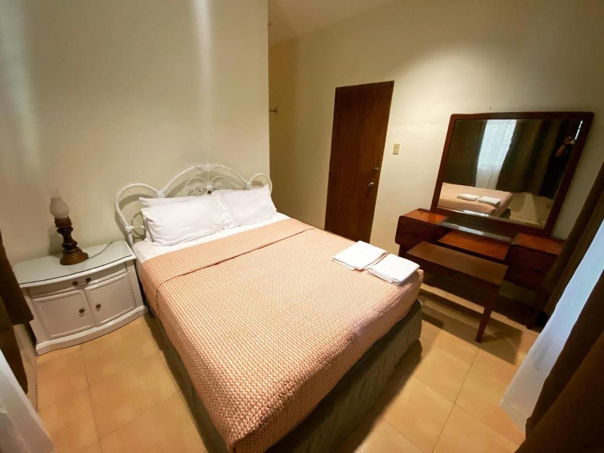 Rio Vista Bed and Breakfast - Housity