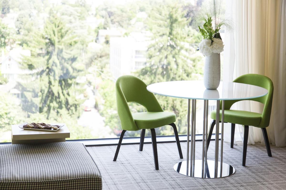 Crowne Plaza Geneva, an IHG Hotel - Housity