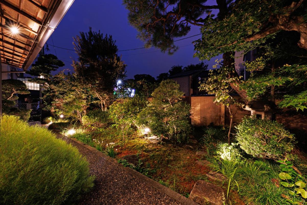 Kanazawa Seiren Le Lotus Bleu - Housity