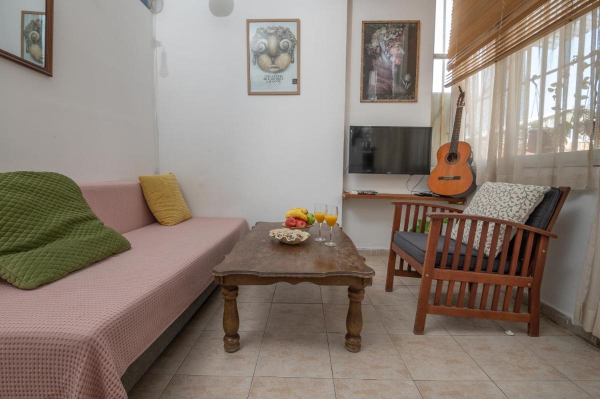 Quiet and green in Florentine - Housity