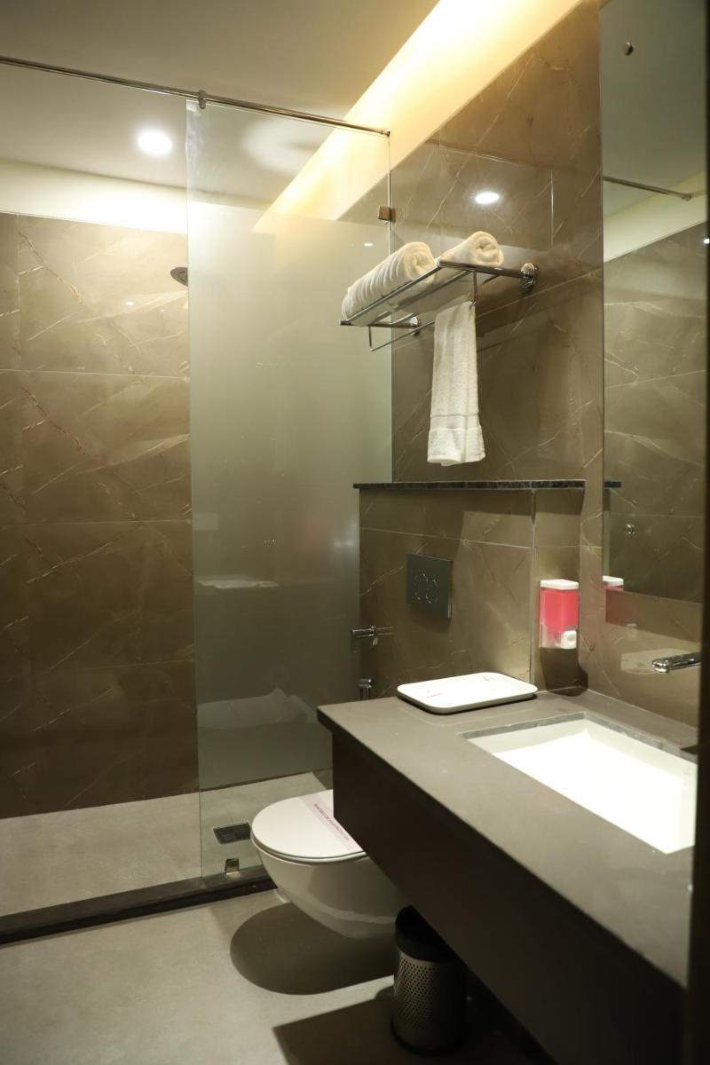 Hotel Anmol - Housity