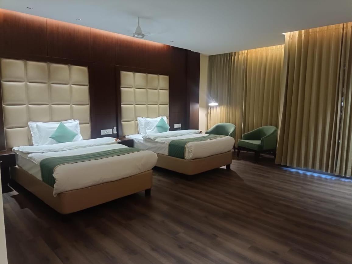 Hotel Anmol - Housity