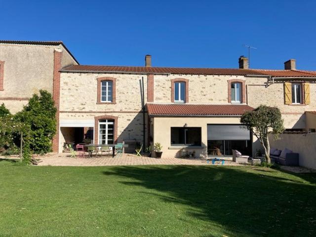 Gîte : Aux petits bonheurs des Gâts - Housity