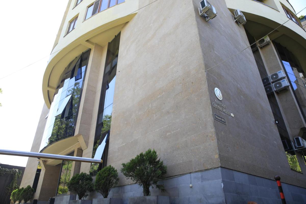 Yerevan Centre Hotel - Housity