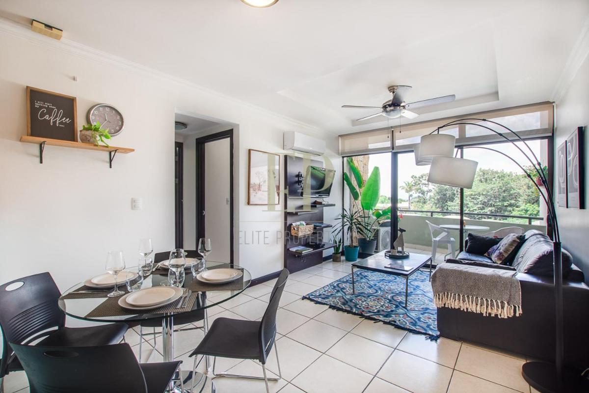 Suitetrails - Cozy Retreat with Pool,Tennis,Gym,Free WiFi