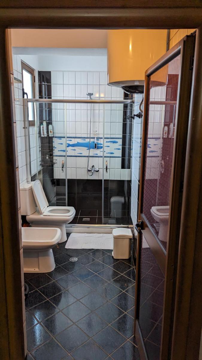 Venus - Cozy APT with Terrace - Housity