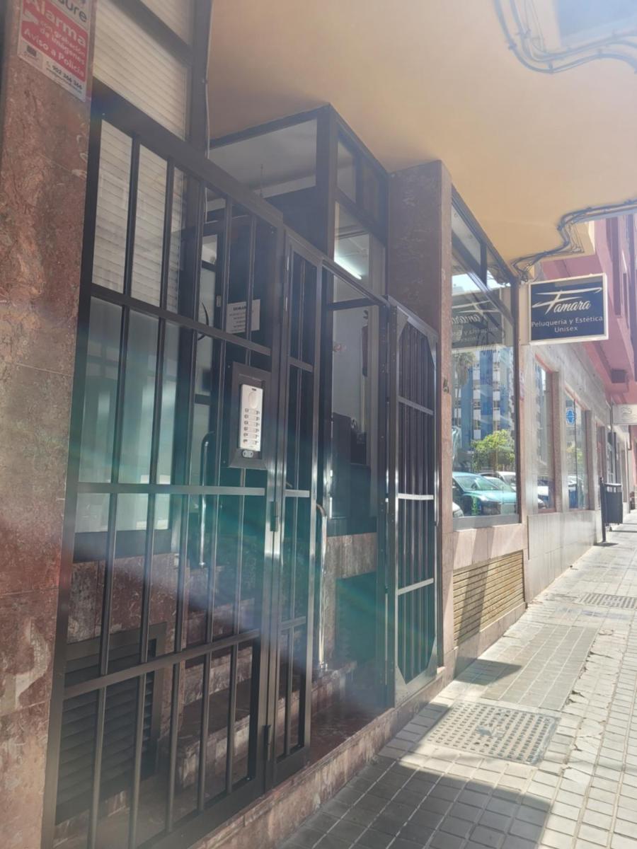 Intrasuelo White en Las Palmas - Housity