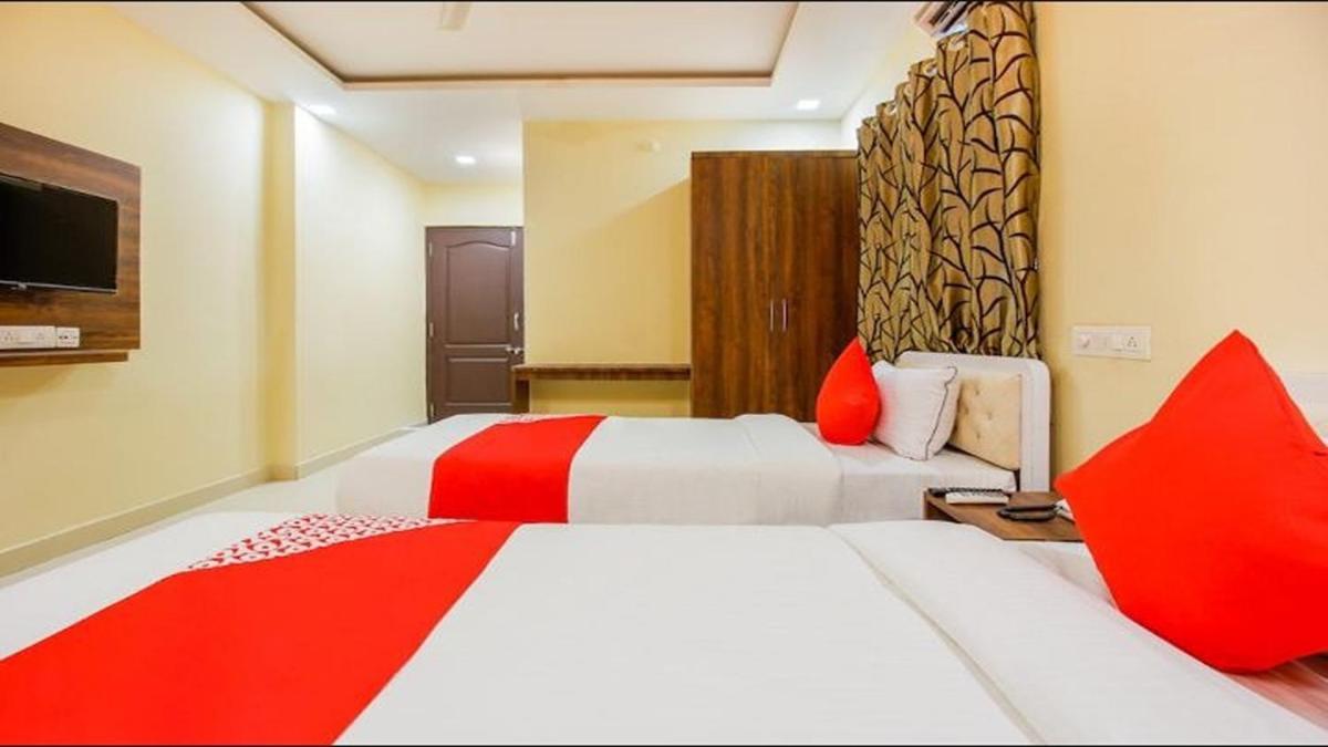 Suitetrails - Hyderabad Budget Hotel