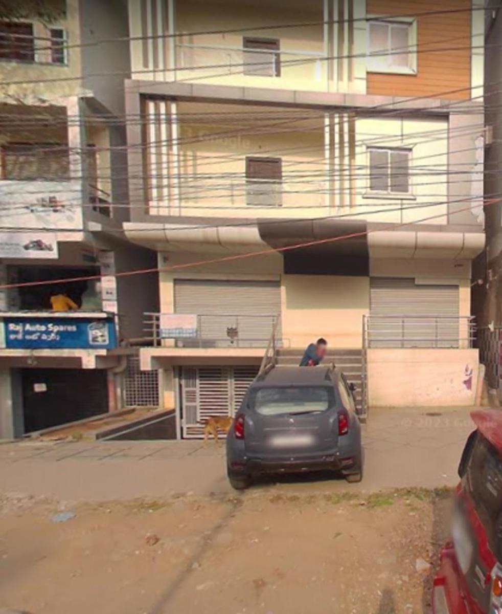 Suitetrails - Hyderabad Budget Hotel