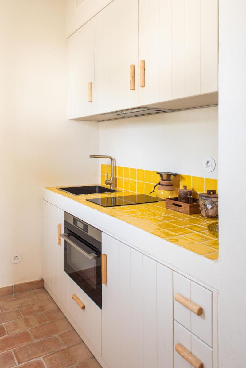 A cozinha ou kitchenette de Independente Comporta