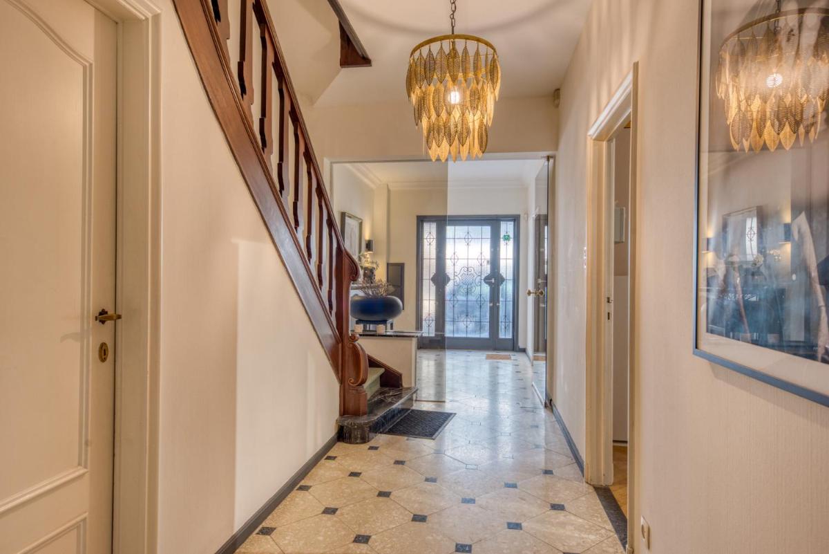 Belle maison bourgeoise partagée de 4 logements - Housity