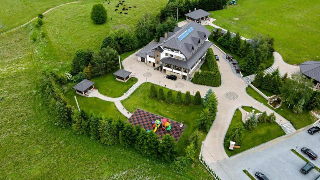 Pensiunea Poiana Putna - Housity