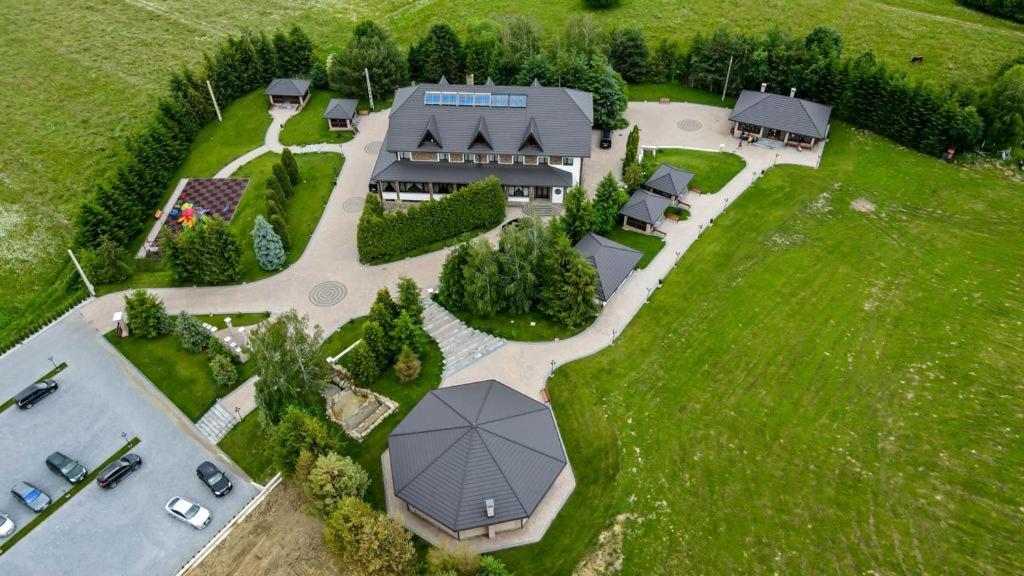 Pensiunea Poiana Putna - Housity