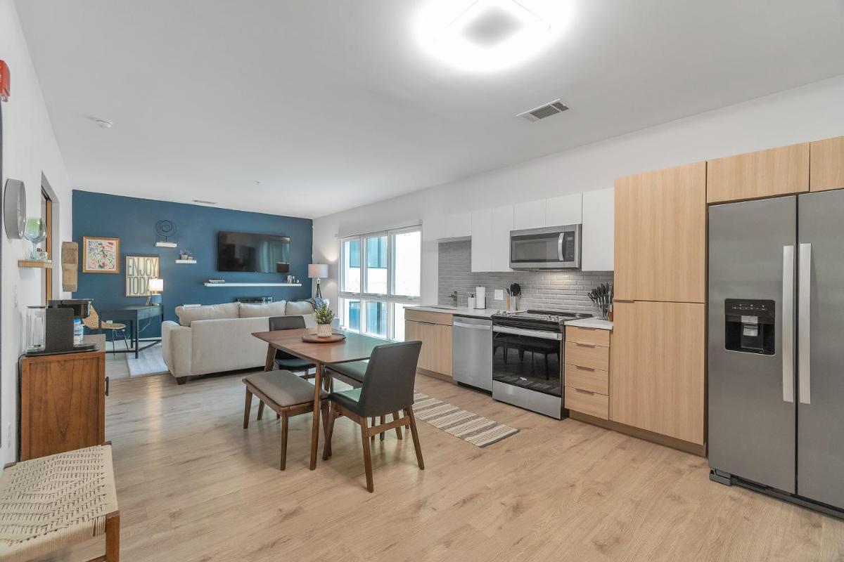Chic 1-bed in Vibrant Optimist Park apts - Housity