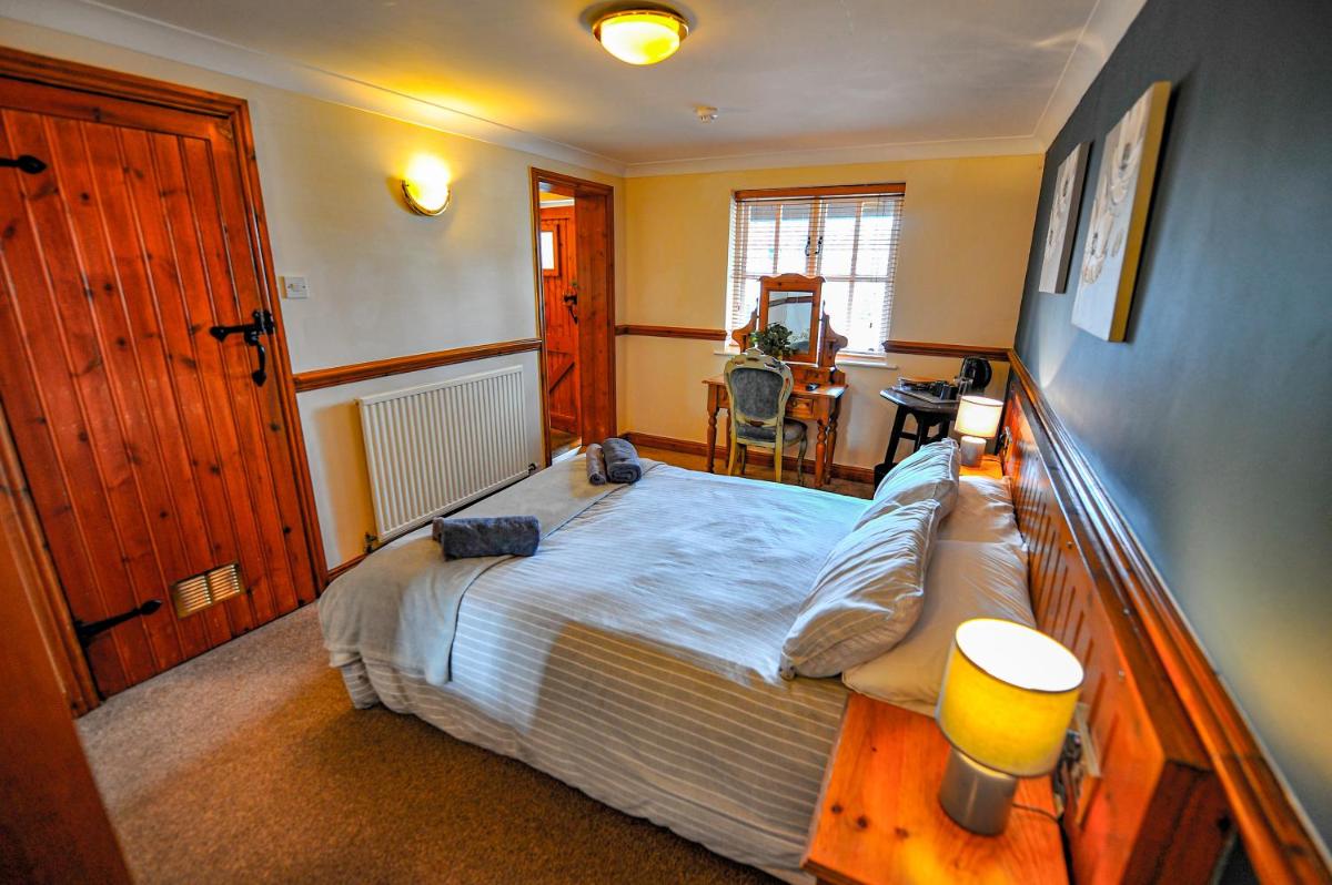 The Coachman Hartford - Housity