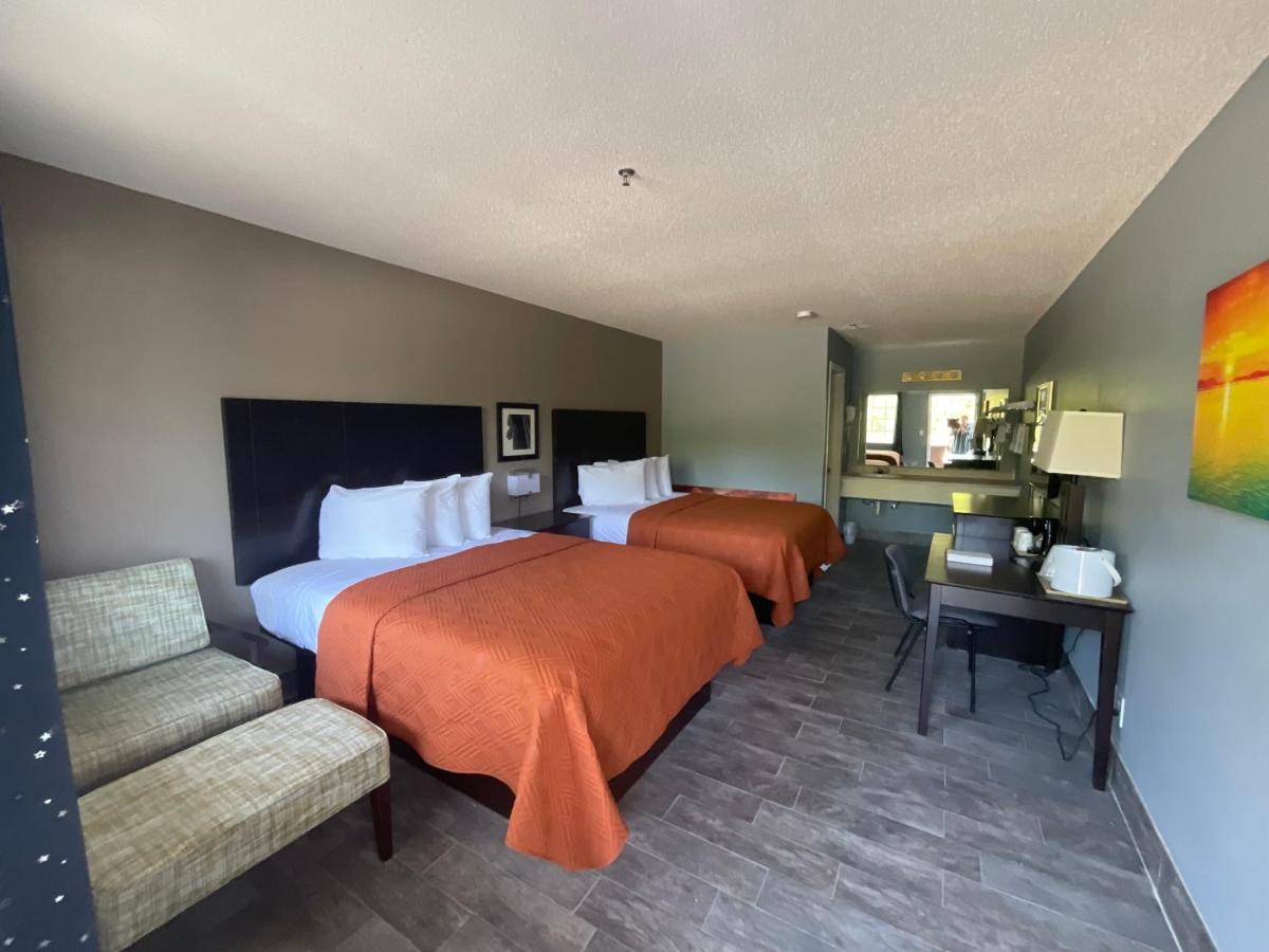 SUNSET INN - Housity