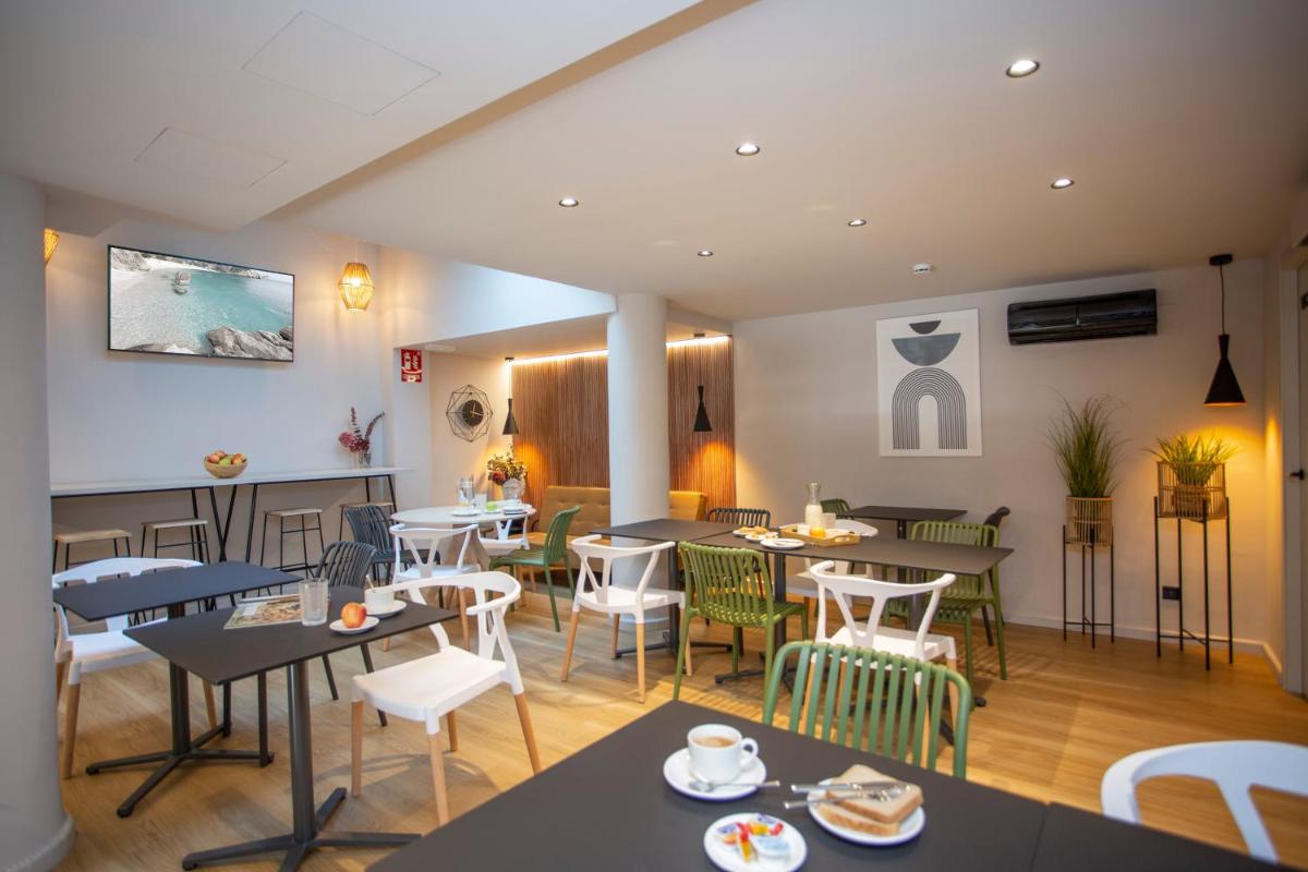 Aila II Hotel Boutique by SingularStays - Digital Access - Housity