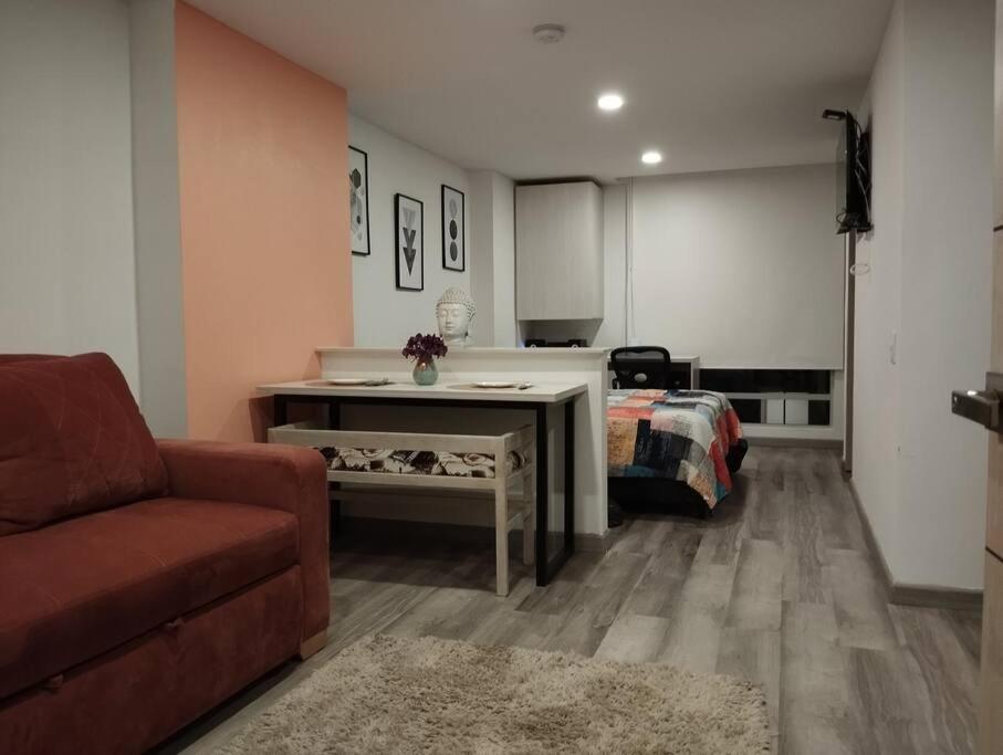 Apartaestudio Centro Historico Bogota - Housity