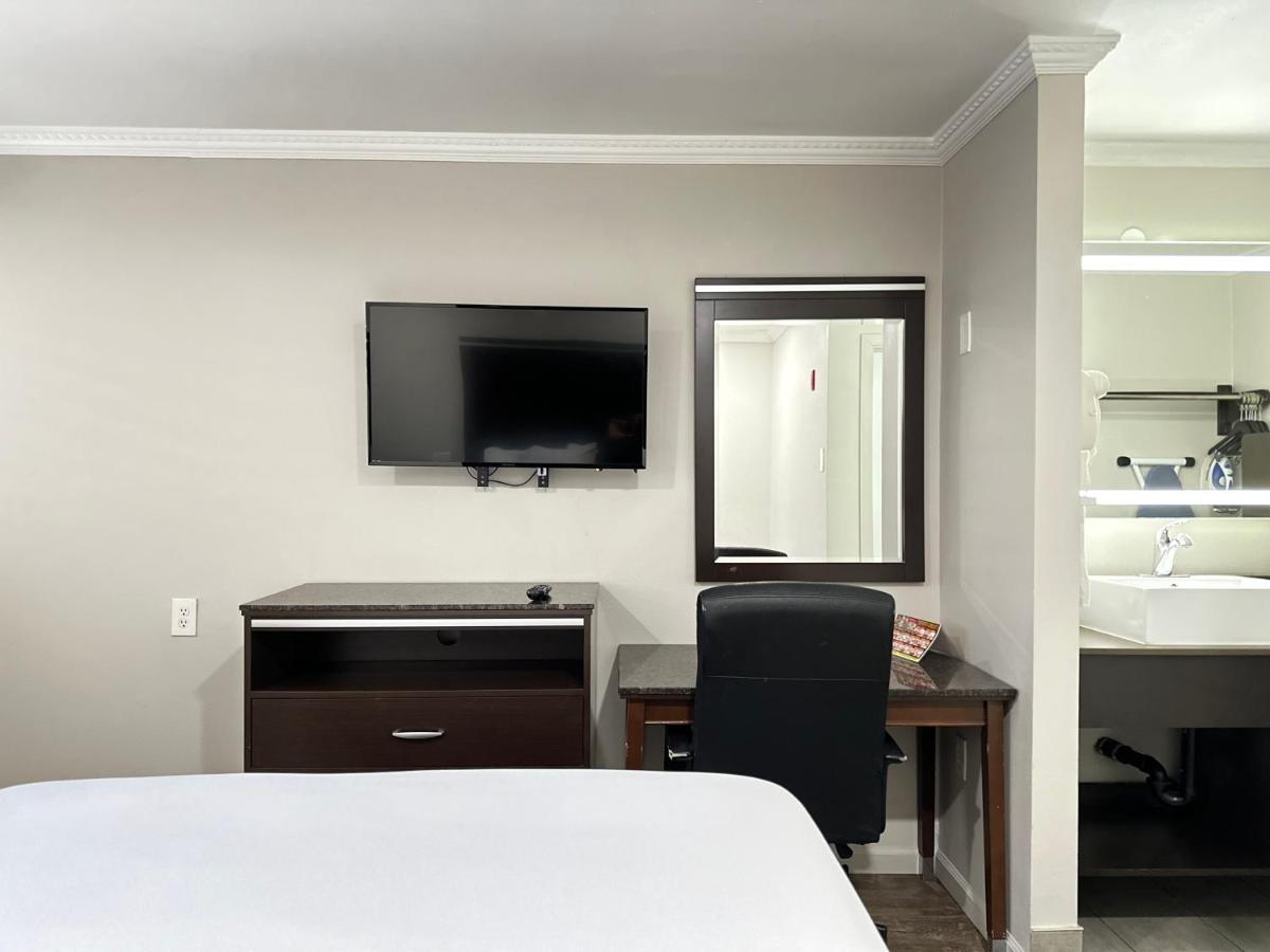 Rodeway Inn Lemon Grove San Diego East - Housity