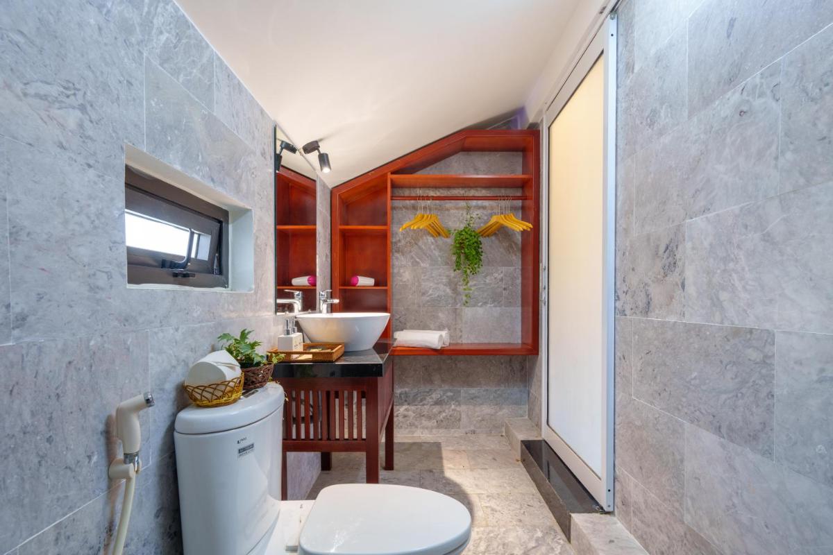 Thien Tan Villa with Private Pool - Housity