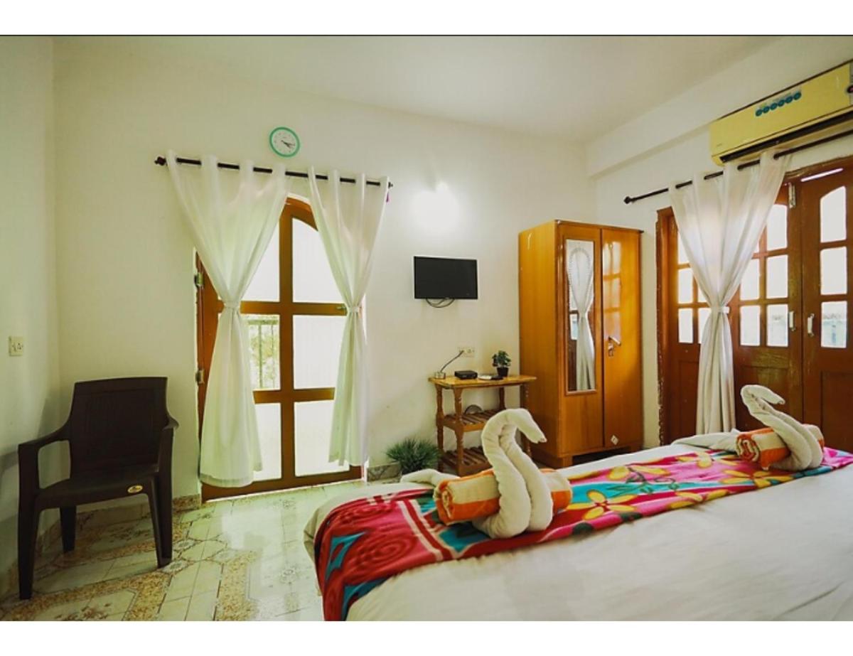 Coco Garden, Calangute - Housity