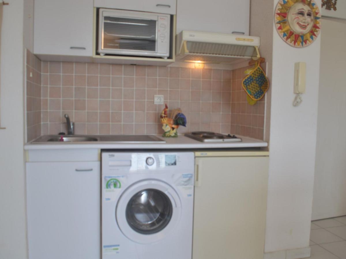 Appartement à Fréjus avec terrasse et ménage inclus - FR-1-226A-66 - Housity