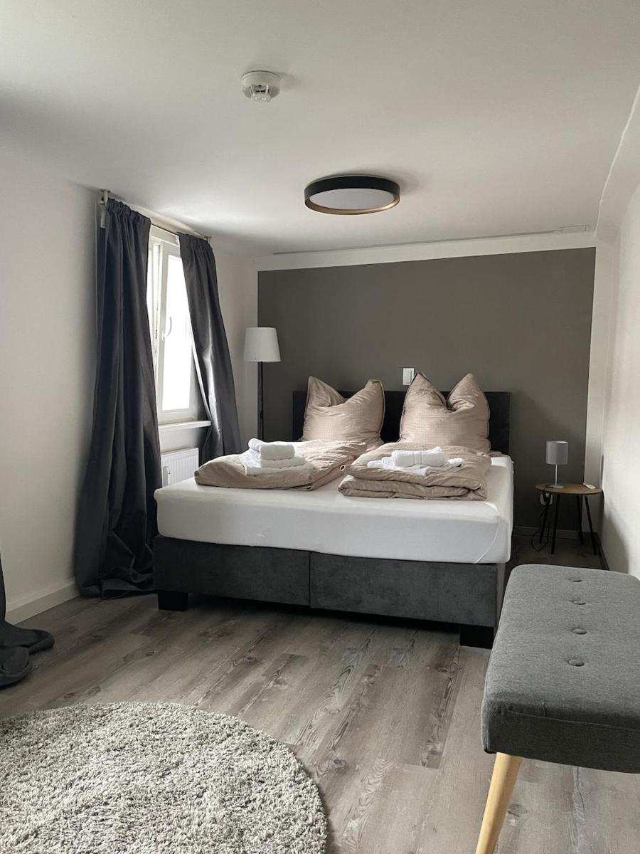 Hotel Sleep and Eat - Housity