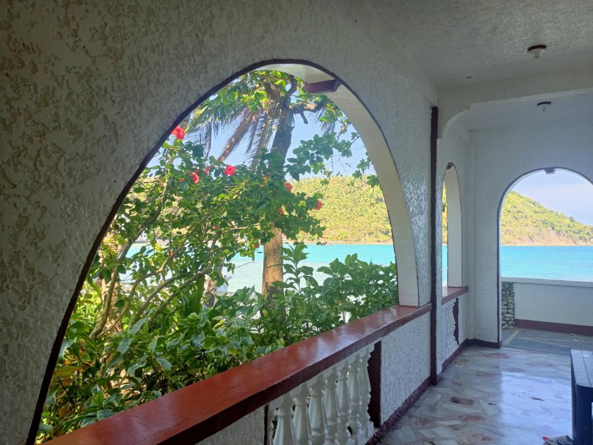 Blue Crystal Beach Resort - Housity
