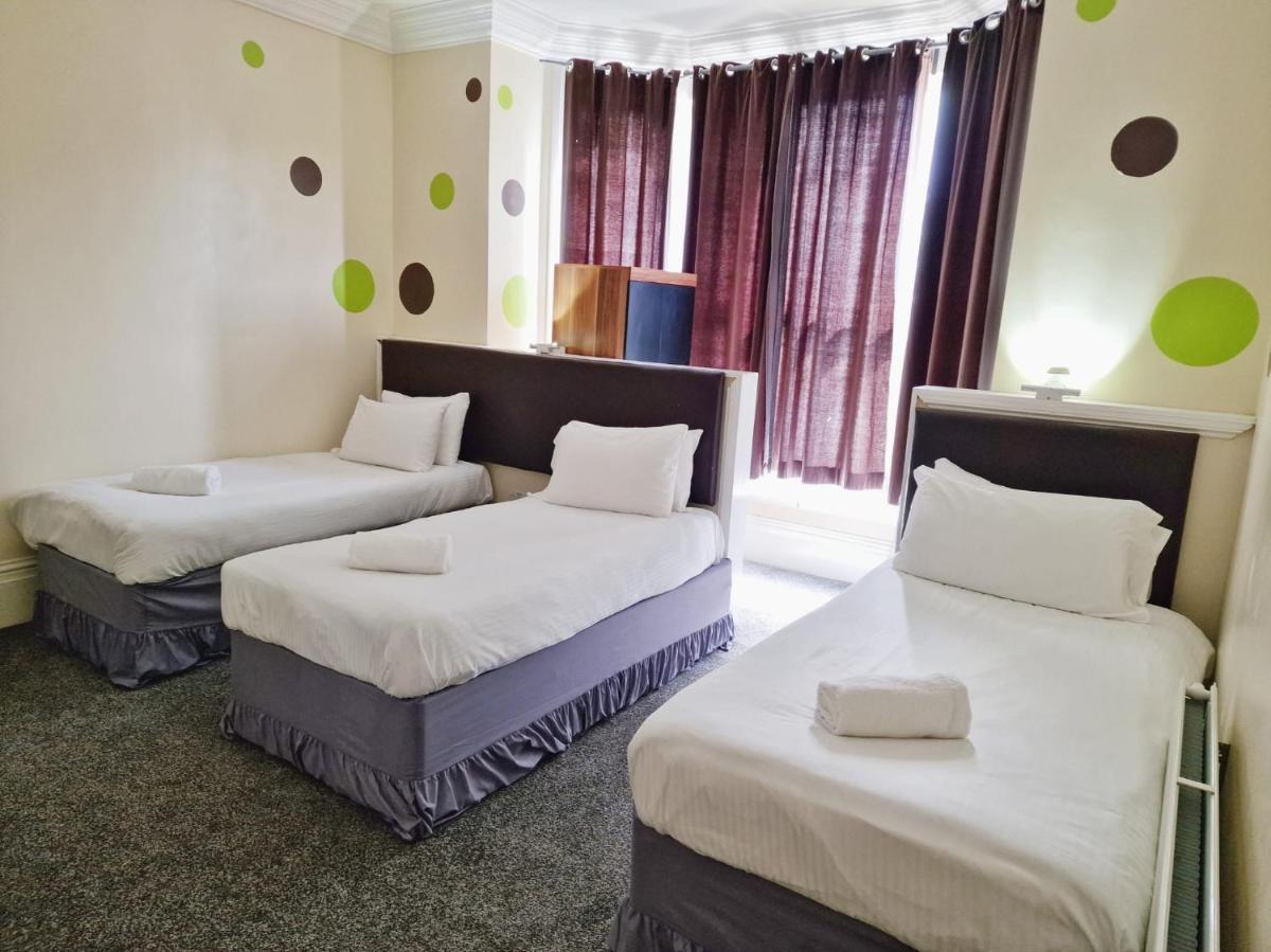 Portsmouth Budget Hotels - All rooms are EN-SUITE - Housity