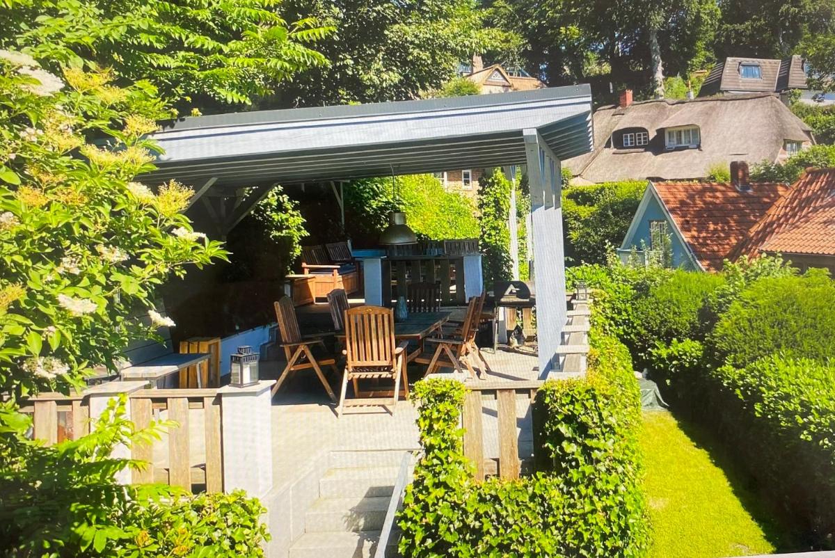 Beautiful House in Blankenese - Housity