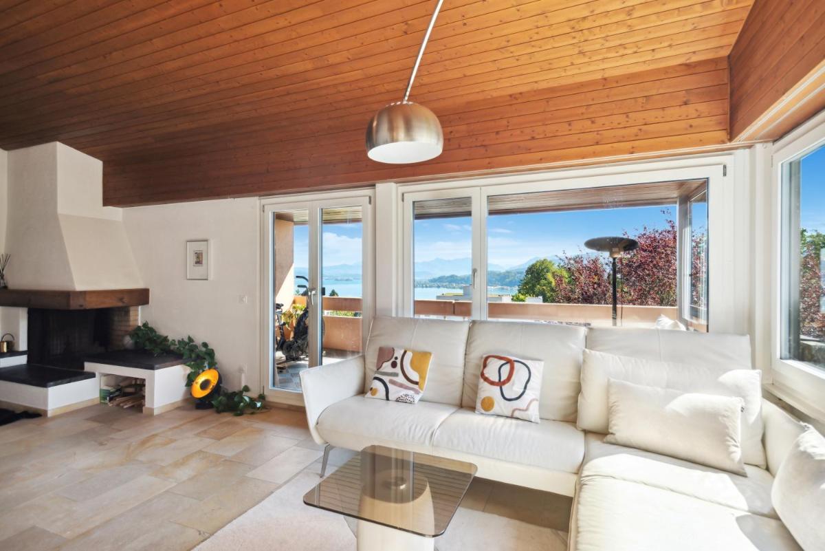 Luxus Loft am Zürichsee I Seesicht I Garten I Arbeitsplatz - Housity