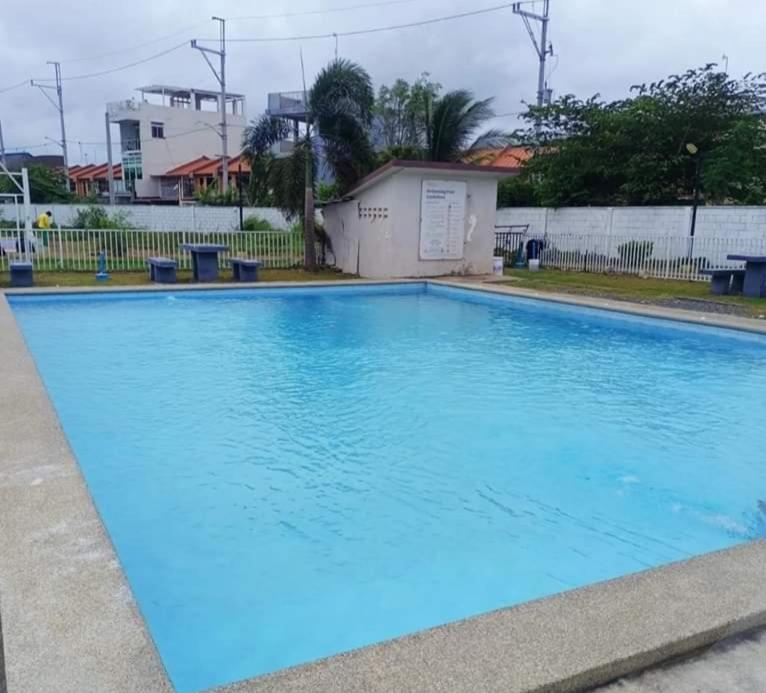 Tropical Green Staycation in Marilao Bulacan - Housity