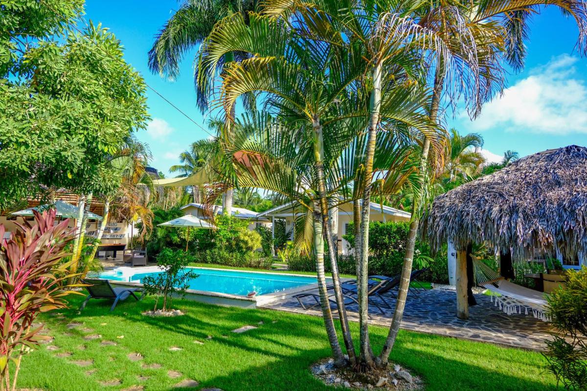 Hotel Enjoy - Housity